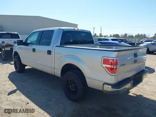 2013 Ford F-150 XL with VIN 1FTFW1CT2DFB23323, listed as a IAAI auction lot 41483856 with 272,488 mi miles. Bid and sale history available at carsss.com. Image 3.