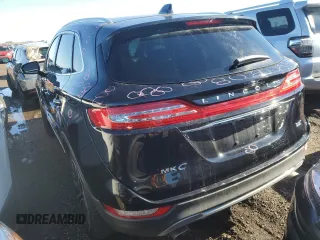 2019 Lincoln MKC Reserve with VIN 5LMTJ3DH4KUL02746, listed as a Copart auction lot 77740684 with 28,947 mi miles and Clean Title. Bid and sale history available at DreamBid. Image 2.