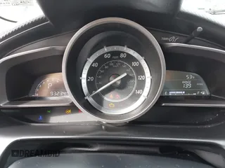 2017 Mazda CX-3 Touring z VIN JM1DKFC7XH0141919, wystawiony jako IAAI lot #42333679 z przebiegiem 93 234 mil mil oraz . Historia ofert i sprzedaży dostępna na DreamBid. Obrazek 7.