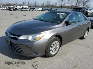 2017 Toyota Camry XLE with VIN 4T1BF1FK5HU696747, listed as a Copart auction lot 49888175 with 71,698 mi miles and Salvage Title. Bid and sale history available at DreamBid. Image 1.
