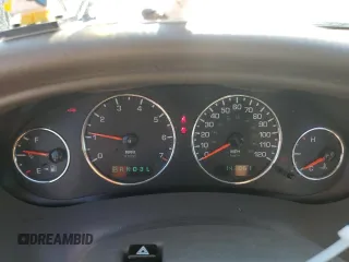 2004 Chrysler Concorde LXi z VIN 2C3HD36M84H659971, wystawiony jako Copart lot #71390124 z przebiegiem 143 061 mil mil oraz Szkody całkowita. Historia ofert i sprzedaży dostępna na DreamBid. Obrazek 9.