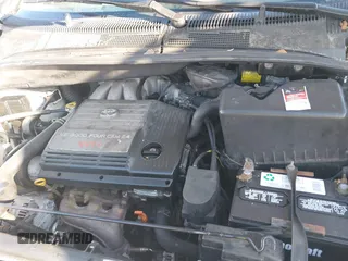 2001 Toyota Sienna LE with VIN 4T3ZF13C21U369974, listed as a IAAI auction lot 41821093 with 208,354 mi miles. Bid and sale history available at carsss.com. Image 10.