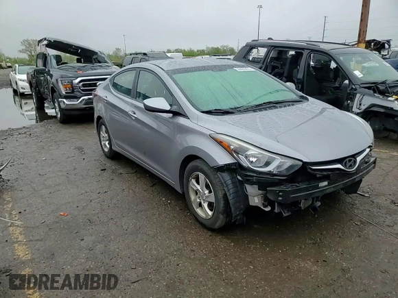 2015 Hyundai Elantra SE z VIN 5NPDH4AE6FH566008, wystawiony jako Copart lot #55693855 z przebiegiem 156 372 mil mil oraz Szkody całkowita. Historia ofert i sprzedaży dostępna na DreamBid. Obrazek 13.