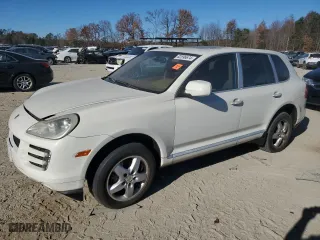 2008 Porsche Cayenne with VIN WP1AA29P78LA04181, listed as a Copart auction lot 82596674 with 197,822 mi miles and Clean Title. Bid and sale history available at carsss.com. Image 1.