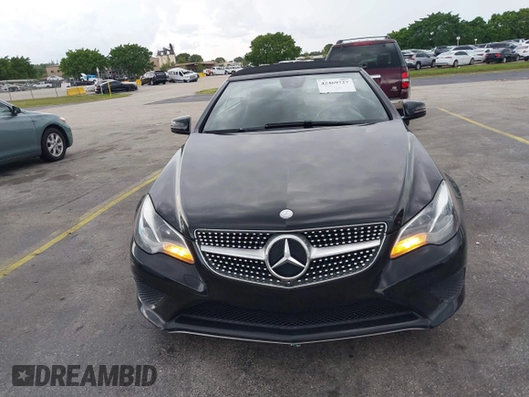 2014 Mercedes-Benz E 350 with VIN WDDKK5KF7EF240724, listed as a IAAI auction lot 42469727 with 116,174 mi miles and . Bid and sale history available at DreamBid. Image 12.