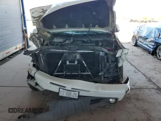 2002 Chevrolet Suburban Z71 with VIN 3GNFK16Z52G356496, listed as a Copart auction lot 61204945 with 260,121 mi miles and Salvage title. Bid and sale history available at DreamBid. Image 5.