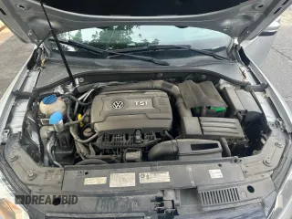 2014 Volkswagen Passat Wolfsburg Edition с VIN 1VWAT7A34EC065367, выставлен на аукционе Copart как лот 60574015 с пробегом 85 800 миль миль и Чистый • Clean title. История ставок и продаж доступна на DreamBid. Изображение 7.