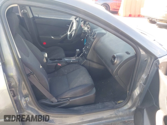 2008 Pontiac G6 z VIN 1G2ZG57B784191786, wystawiony jako IAAI lot #42408665 z przebiegiem 171 806 mil mil oraz . Historia ofert i sprzedaży dostępna na DreamBid. Obrazek 5.
