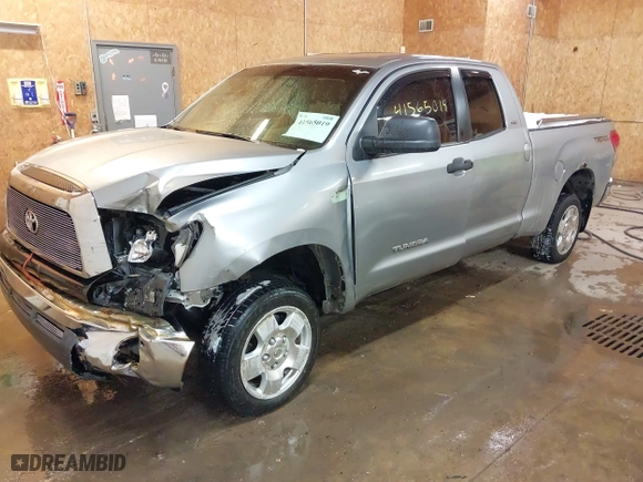2007 Toyota Tundra SR5 with VIN 5TFBV541X7X025225, listed as a IAAI auction lot 41565019 with 204,790 mi miles. Bid and sale history available at carsss.com. Image 17.