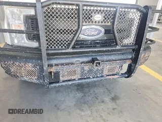 2019 Ford F-250 XL with VIN 1FT7W2B65KEE40165, listed as a IAAI auction lot 42727924 with 182,010 mi miles and . Bid and sale history available at DreamBid. Image 31.