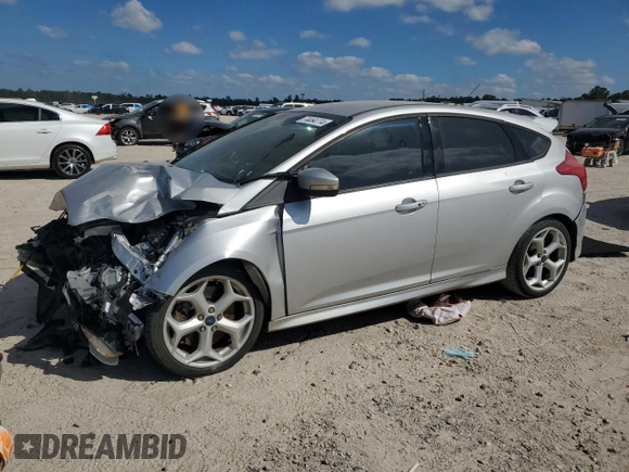 2014 Ford Focus ST with VIN 1FADP3L94EL440016, listed as a Copart auction lot 74464774 with 180,552 mi miles and Salvage Title. Bid and sale history available at carsss.com. Image 1.