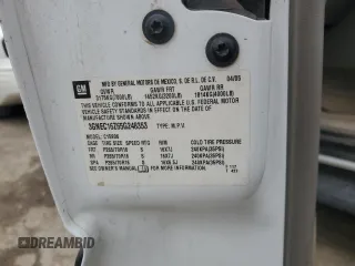 2005 Chevrolet Suburban LS z VIN 3GNEC16Z65G248353, wystawiony jako Copart lot #51987225 z przebiegiem 278 215 mil mil oraz Szkoda całkowita • Salvage title. Historia ofert i sprzedaży dostępna na DreamBid. Obrazek 13.