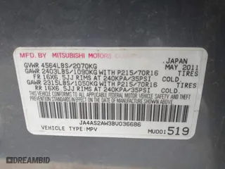 2011 Mitsubishi Outlander ES with VIN JA4AS2AW3BU036686, listed as a IAAI auction lot 41827674 with 141,868 mi miles. Bid and sale history available at carsss.com. Image 9.