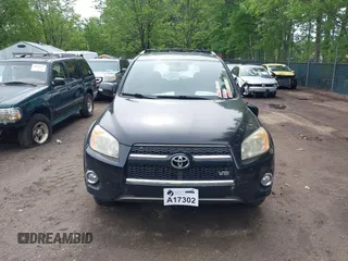 2009 Toyota RAV4 Limited с VIN JTMZK31VX95024240, выставлен на аукционе IAAI как лот 42149950 с пробегом 134 056 миль миль и . История ставок и продаж доступна на DreamBid. Изображение 12.