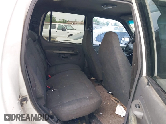 2002 Ford Explorer Sport Trac Value with VIN 1FMZU67E32UB86348, listed as a IAAI auction lot 42304599 with 202,563 mi miles and . Bid and sale history available at DreamBid. Image 8.