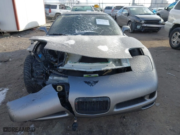 1998 Chevrolet Corvette with VIN 1G1YY22G4W5125590, listed as a IAAI auction lot 41578314 with 170,145 mi miles. Bid and sale history available at carsss.com. Image 13.