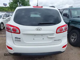 2010 Hyundai Santa Fe GLS z VIN 5NMSG3AB1AH346758, wystawiony jako IAAI lot #42352850 z przebiegiem 179 664 mil mil oraz . Historia ofert i sprzedaży dostępna na DreamBid. Obrazek 16.