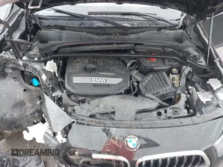 2020 BMW X2 sDrive28i z VIN WBXYH9C01L5P36225, wystawiony jako IAAI lot #39421264 z przebiegiem 70 043 mil mil oraz . Historia ofert i sprzedaży dostępna na DreamBid. Obrazek 10.