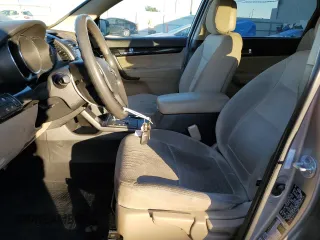 2012 Kia Sorento LX with VIN 5XYKT3A69CG280519, listed as a Copart auction lot 89378525 with 206,417 mi miles and Salvage Title. Bid and sale history available at carsss.com. Image 7.
