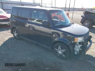 2006 Scion xB with VIN JTLKT324964122685, listed as a IAAI auction lot 41779680 with 147,437 mi miles. Bid and sale history available at carsss.com. Image 1.