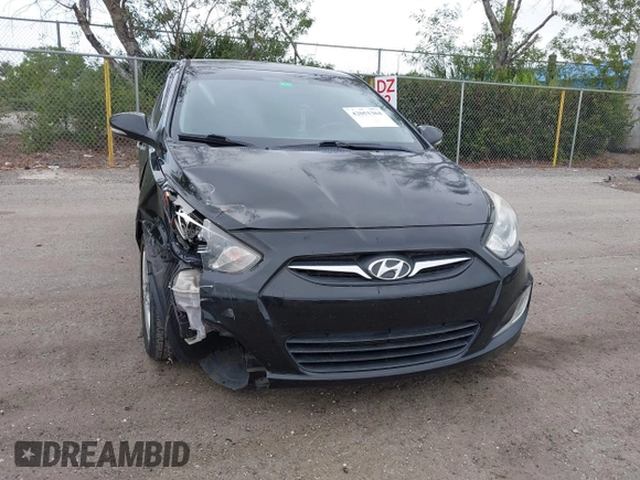 2013 Hyundai Accent SE with VIN KMHCU5AE8DU109616, listed as a IAAI auction lot 42051364 with 96,739 mi miles. Bid and sale history available at carsss.com. Image 6.