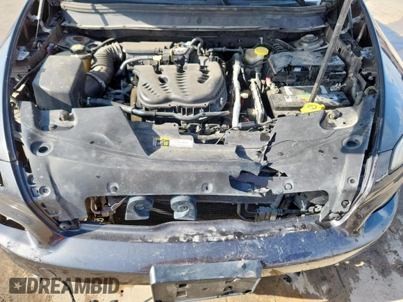 2014 Jeep Cherokee Limited with VIN 1C4PJLDS0EW238119, listed as a Copart auction lot 61607495 with 181,689 mi miles and Salvage title. Bid and sale history available at DreamBid. Image 12.