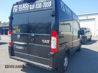 2016 Ram ProMaster Cargo with VIN 3C6TRVCG5GE126582, listed as a IAAI auction lot 42124926 with 175,646 mi miles and . Bid and sale history available at carsss.com. Image 4.