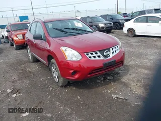 2015 Nissan Rogue S z VIN JN8AS5MV8FW261047, wystawiony jako IAAI lot #42323490 z przebiegiem 164 303 mil mil oraz . Historia ofert i sprzedaży dostępna na DreamBid. Obrazek 2.