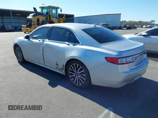 2018 Lincoln Continental Select with VIN 1LN6L9SKXJ5612470, listed as a IAAI auction lot 41350596 with 120,727 mi miles. Bid and sale history available at carsss.com. Image 3.