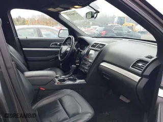 2017 Ford Explorer XLT with VIN 1FM5K8DH1HGC43863, listed as a IAAI auction lot 42064163 with 149,062 mi miles. Bid and sale history available at carsss.com. Image 5.