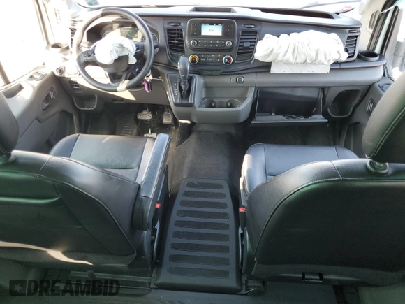 2023 Ford Transit Passenger XL z VIN 1FBAX2X80PKA62847, wystawiony jako Copart lot #57968365 z przebiegiem 51 106 mil mil oraz Szkoda całkowita • Salvage title. Historia ofert i sprzedaży dostępna na DreamBid. Obrazek 8.