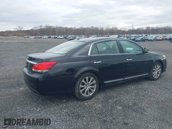 2011 Toyota Avalon with VIN 4T1BK3DB5BU375437, listed as a IAAI auction lot 41715548 with 124,445 mi miles and . Bid and sale history available at carsss.com. Image 4.