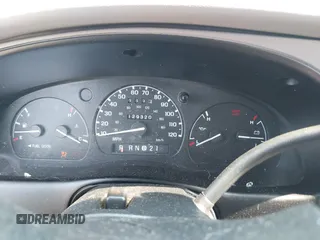 2000 Ford Ranger XL с VIN 1FTYR14V0YPB97940, выставлен на аукционе IAAI как лот 42404601 с пробегом 129 320 миль миль и . История ставок и продаж доступна на DreamBid. Изображение 7.