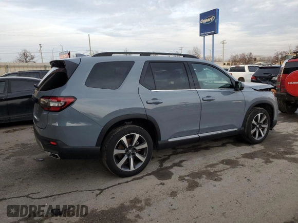 2024 Honda Pilot Elite with VIN 5FNYG1H89RB028392, listed as a Copart auction lot 84076994 with 18,685 mi miles and Salvage Title. Bid and sale history available at carsss.com. Image 3.