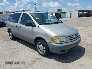 2003 Toyota Sienna CE z VIN 4T3ZF19C53U508778, wystawiony jako IAAI lot #42086544 z przebiegiem 236 152 mil mil oraz . Historia ofert i sprzedaży dostępna na DreamBid. Obrazek 1.
