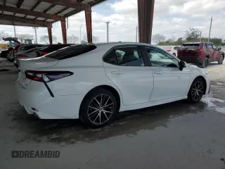 2021 Toyota Camry SE Nightshade with VIN 4T1G11AK6MU442356, listed as a Copart auction lot 53323285 with 81,770 mi miles and Non Repairable. Bid and sale history available at carsss.com. Image 3.
