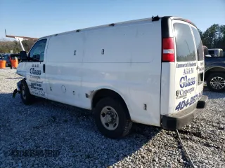 2012 Chevrolet Express Cargo z VIN 1GCWGFCAXC1184326, wystawiony jako Copart lot #88801015 z przebiegiem 393 415 mil mil oraz Szkoda całkowita • Salvage title. Historia ofert i sprzedaży dostępna na DreamBid. Obrazek 2.