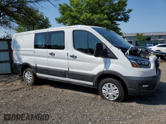 2023 Ford Transit Cargo with VIN 1FTBR1Y84PKA66581, listed as a Copart auction lot 62182335 with 19,897 mi miles and Clean title. Bid and sale history available at DreamBid. Image 4.