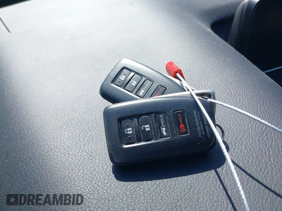2016 Lexus RX 450h с VIN 2T2BGMCA3GC006063, выставлен на аукционе IAAI как лот 42321312 с пробегом 38 141 миль миль и . История ставок и продаж доступна на DreamBid. Изображение 11.