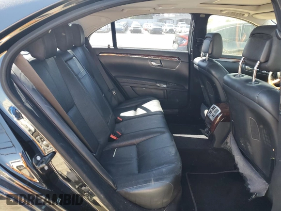 2008 Mercedes-Benz S 550 with VIN WDDNG71XX8A206492, listed as a Copart auction lot 48831245 with 205,849 mi miles and Salvage Title. Bid and sale history available at DreamBid. Image 10.