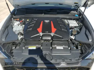 2022 Audi RS Q8 z VIN WU1ARBF16ND010895, wystawiony jako Copart lot #75917274 z przebiegiem Nie podano mil oraz Nie do naprawy • Non repairable. Historia ofert i sprzedaży dostępna na DreamBid. Obrazek 11.