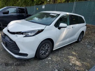 2022 Toyota Sienna LE with VIN 5TDKRKEC3NS116231, listed as a Copart auction lot 59980255 with Not provided miles and Salvage title. Bid and sale history available at DreamBid. Image 1.