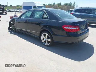 2011 Mercedes-Benz E 350 Luxury with VIN WDDHF8HB1BA469025, listed as a IAAI auction lot 42177905 with 237,601 mi miles and . Bid and sale history available at DreamBid. Image 3.