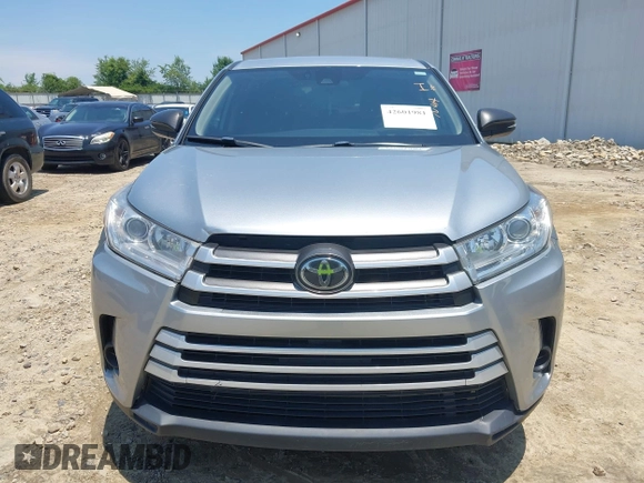 2019 Toyota Highlander LE with VIN 5TDZARFH0KS061239, listed as a IAAI auction lot 42601981 with 216,288 mi miles and . Bid and sale history available at DreamBid. Image 12.