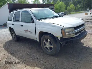 2007 Chevrolet TrailBlazer LS with VIN 1GNDS13S072230724, listed as a IAAI auction lot 41950614 with 195,449 mi miles and . Bid and sale history available at DreamBid. Image 1.