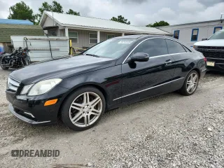 2010 Mercedes-Benz E 350 z VIN WDDKJ5GB2AF027022, wystawiony jako Copart lot #59713125 z przebiegiem 113 896 mil mil oraz Szkoda całkowita • Salvage title. Historia ofert i sprzedaży dostępna na DreamBid. Obrazek 1.