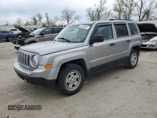 2016 Jeep Patriot Sport SE z VIN 1C4NJPBA9GD513879, wystawiony jako Copart lot #52040685 z przebiegiem 112 585 mil mil oraz Szkoda całkowita • Salvage title. Historia ofert i sprzedaży dostępna na DreamBid. Obrazek 1.