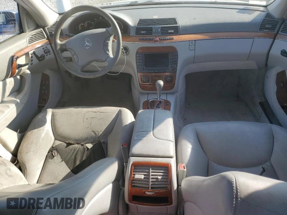 2004 Mercedes-Benz S-Class 4.3L with VIN WDBNG70JX4A424402, listed as a Copart auction lot 85068814 with 169,431 mi miles and Salvage Title. Bid and sale history available at carsss.com. Image 8.