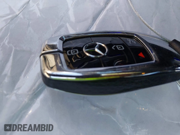 2018 Mercedes-Benz E 400 with VIN WDD1K6FB7JF042020, listed as a IAAI auction lot 42022041 with 69,859 mi miles and . Bid and sale history available at DreamBid. Image 11.