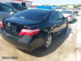 2007 Toyota Camry CE with VIN 4T1BE46K47U081786, listed as a IAAI auction lot 41637392 with 235,890 mi miles. Bid and sale history available at carsss.com. Image 4.